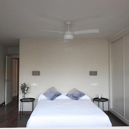 Carihuela Beach Suite Apartment ตอร์เรโมลิโนส ภายนอก รูปภาพ