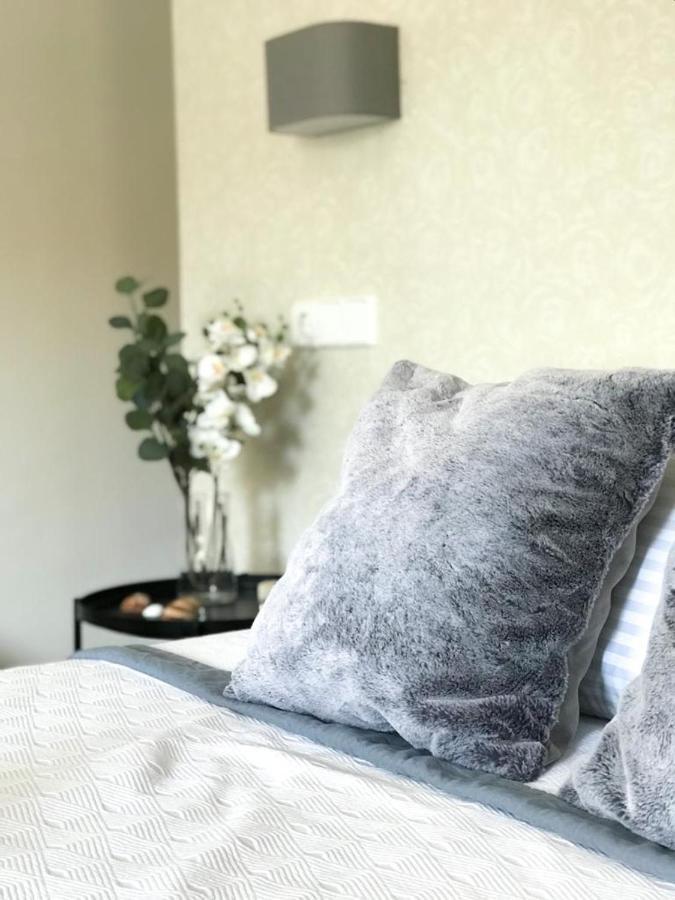Carihuela Beach Suite Apartment ตอร์เรโมลิโนส ภายนอก รูปภาพ